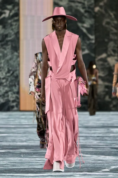 Look 52